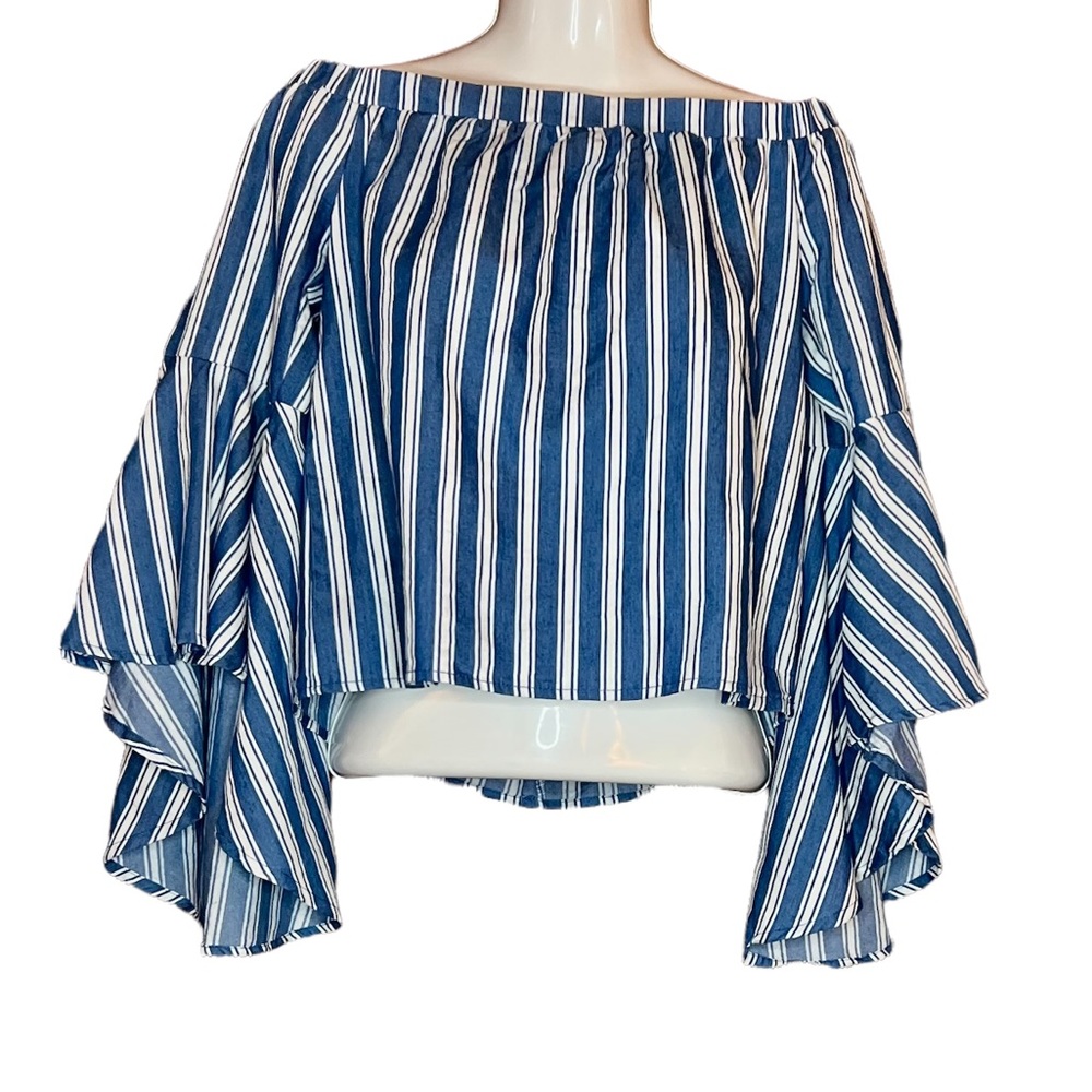 Duets Off Shoulder crop top